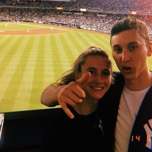 Meet your Posher, Felicity